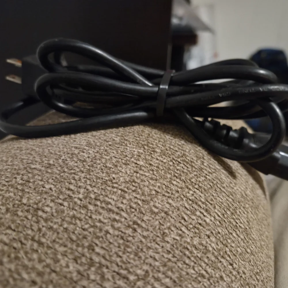 6' Long 3-Prong NEMA 5-15P To IEC C13 Universal AC Power Cable